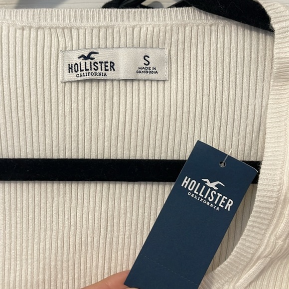 Hollister 3 bundle tops - Picture 3 of 5